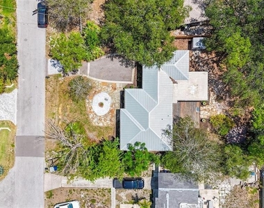 6206 S Foster Avenue - Photo Thumbnail 14