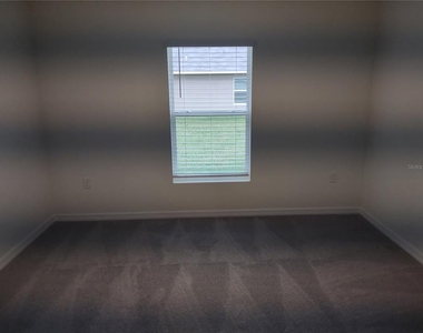 5215 Byronic Court - Photo Thumbnail 11