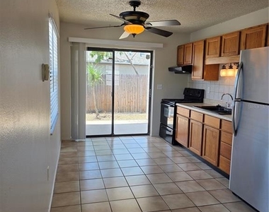 6153 Sapphire Drive - Photo Thumbnail 4