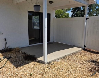 6153 Sapphire Drive - Photo Thumbnail 9