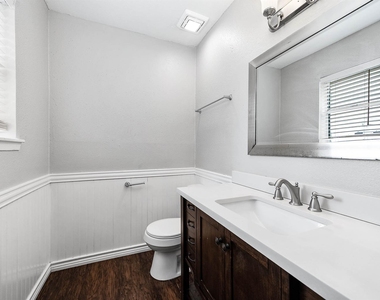 4620 W Orange Street - Photo Thumbnail 12