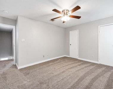4620 W Orange Street - Photo Thumbnail 15