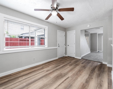 4620 W Orange Street - Photo Thumbnail 6