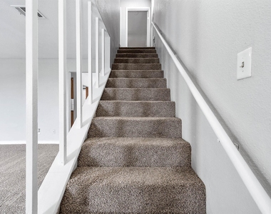 4620 W Orange Street - Photo Thumbnail 13