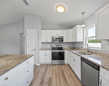 5887 Sw 154th Lane Road - Photo Thumbnail 14