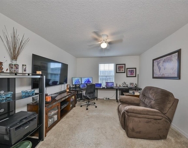 5311 New Friendship Place - Photo Thumbnail 20