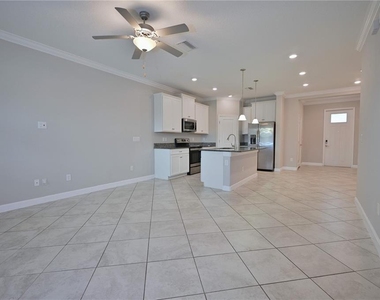 18622 Noble Caspian Drive - Photo Thumbnail 7