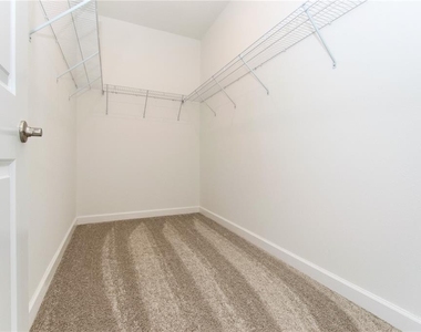 18622 Noble Caspian Drive - Photo Thumbnail 13