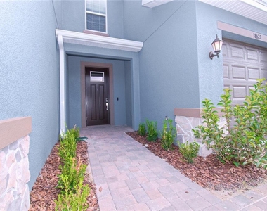 18622 Noble Caspian Drive - Photo Thumbnail 2