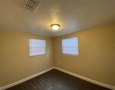 37147 Marlu Lane - Photo Thumbnail 3