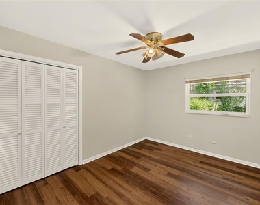 303 Saint Augustine Avenue - Photo Thumbnail 23