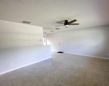 8300 57th Street N - Photo Thumbnail 6