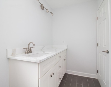 1115 Rue Des Chateaux - Photo Thumbnail 16