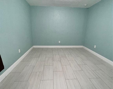 401 Morningside - Photo Thumbnail 9