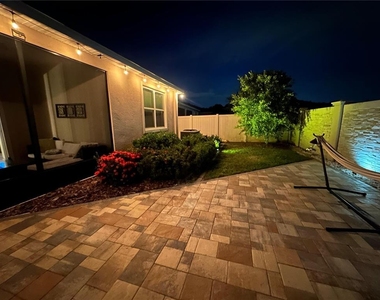 1127 Pipestone Place - Photo Thumbnail 23