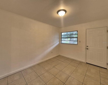 1726 W Chestnut Street - Photo Thumbnail 3