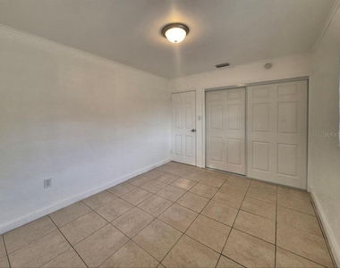 1726 W Chestnut Street - Photo Thumbnail 12