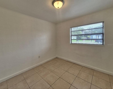 1726 W Chestnut Street - Photo Thumbnail 16