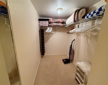 5701 Bahia Del Mar Circle - Photo Thumbnail 14