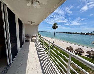 5701 Bahia Del Mar Circle - Photo Thumbnail 2