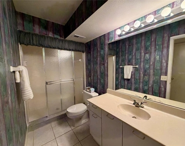5701 Bahia Del Mar Circle - Photo Thumbnail 12