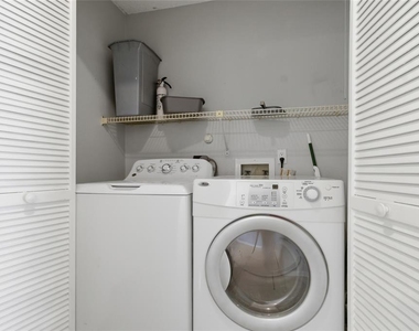 2701 Countryside Boulevard - Photo Thumbnail 23