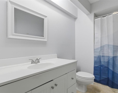 2701 Countryside Boulevard - Photo Thumbnail 14