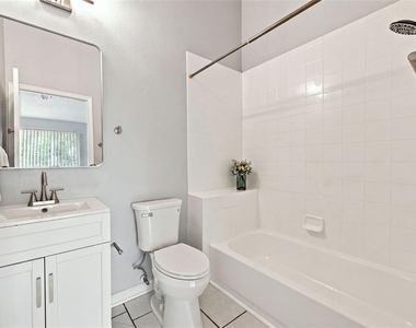 29924 Playa Del Rey Lane - Photo Thumbnail 14