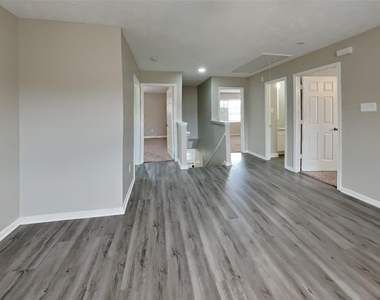21884 Whispering Forest Drive - Photo Thumbnail 15