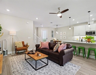 5054 San Martino Drive - Photo Thumbnail 9