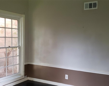 4346 Dalmatian Drive - Photo Thumbnail 19