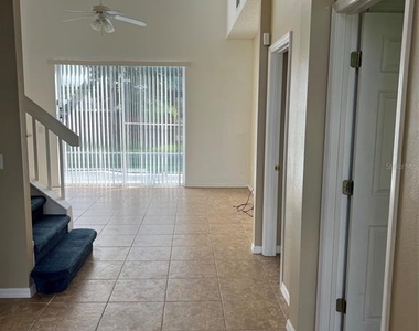 5444 Crepe Myrtle Circle - Photo Thumbnail 3