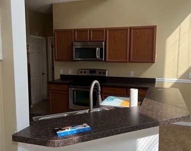 5444 Crepe Myrtle Circle - Photo Thumbnail 15