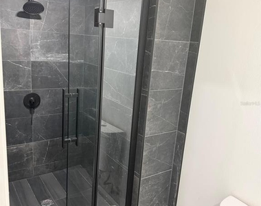 2288 Harbor Boulevard - Photo Thumbnail 10