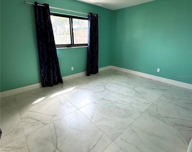 10708 Donbrese Avenue - Photo Thumbnail 30