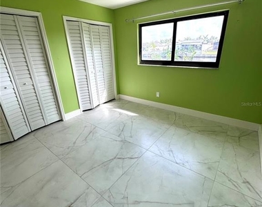 10708 Donbrese Avenue - Photo Thumbnail 29