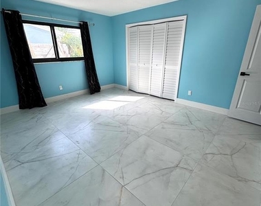 10708 Donbrese Avenue - Photo Thumbnail 26