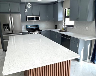 10708 Donbrese Avenue - Photo Thumbnail 18