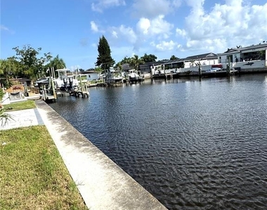 10708 Donbrese Avenue - Photo Thumbnail 47