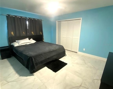 10708 Donbrese Avenue - Photo Thumbnail 25
