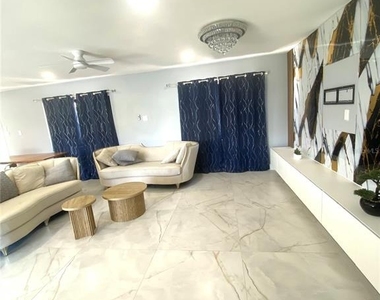 10708 Donbrese Avenue - Photo Thumbnail 7