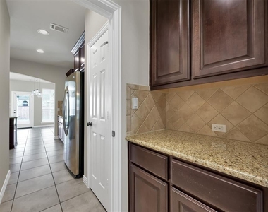 2 Maitland Court - Photo Thumbnail 6