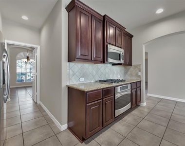 2 Maitland Court - Photo Thumbnail 8