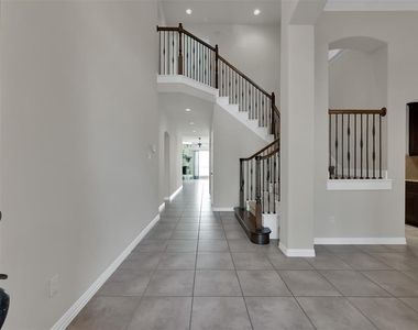 2 Maitland Court - Photo Thumbnail 3