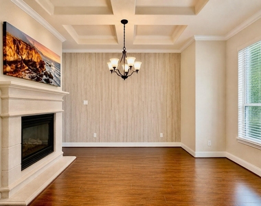 7742 Candlelight Park Lane - Photo Thumbnail 5