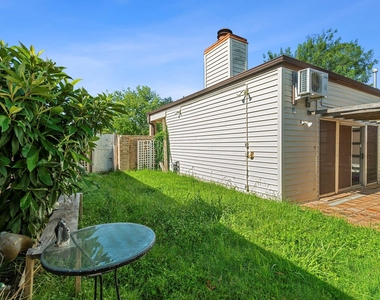 7534 Quail Meadow Drive - Photo Thumbnail 10