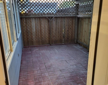 11002 Hammerly Boulevard - Photo Thumbnail 3