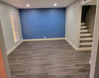 11002 Hammerly Boulevard - Photo Thumbnail 1