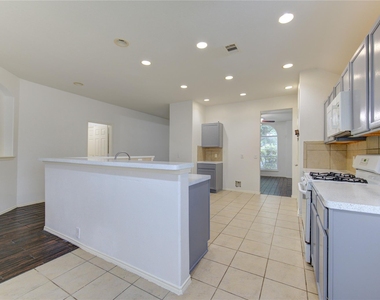 14027 Coveney Drive - Photo Thumbnail 16