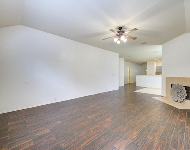 14027 Coveney Drive - Photo Thumbnail 42